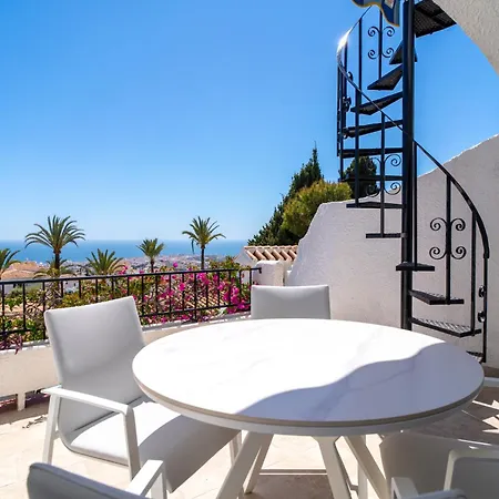 Hibiscos 33 Rooftop Vista By Casasol